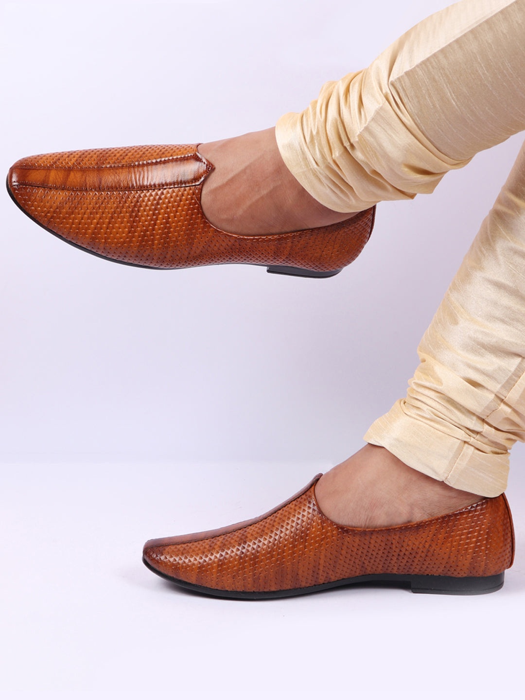 

FAUSTO Men Tan Perforations PU Ethnic Lightweight Mojaris