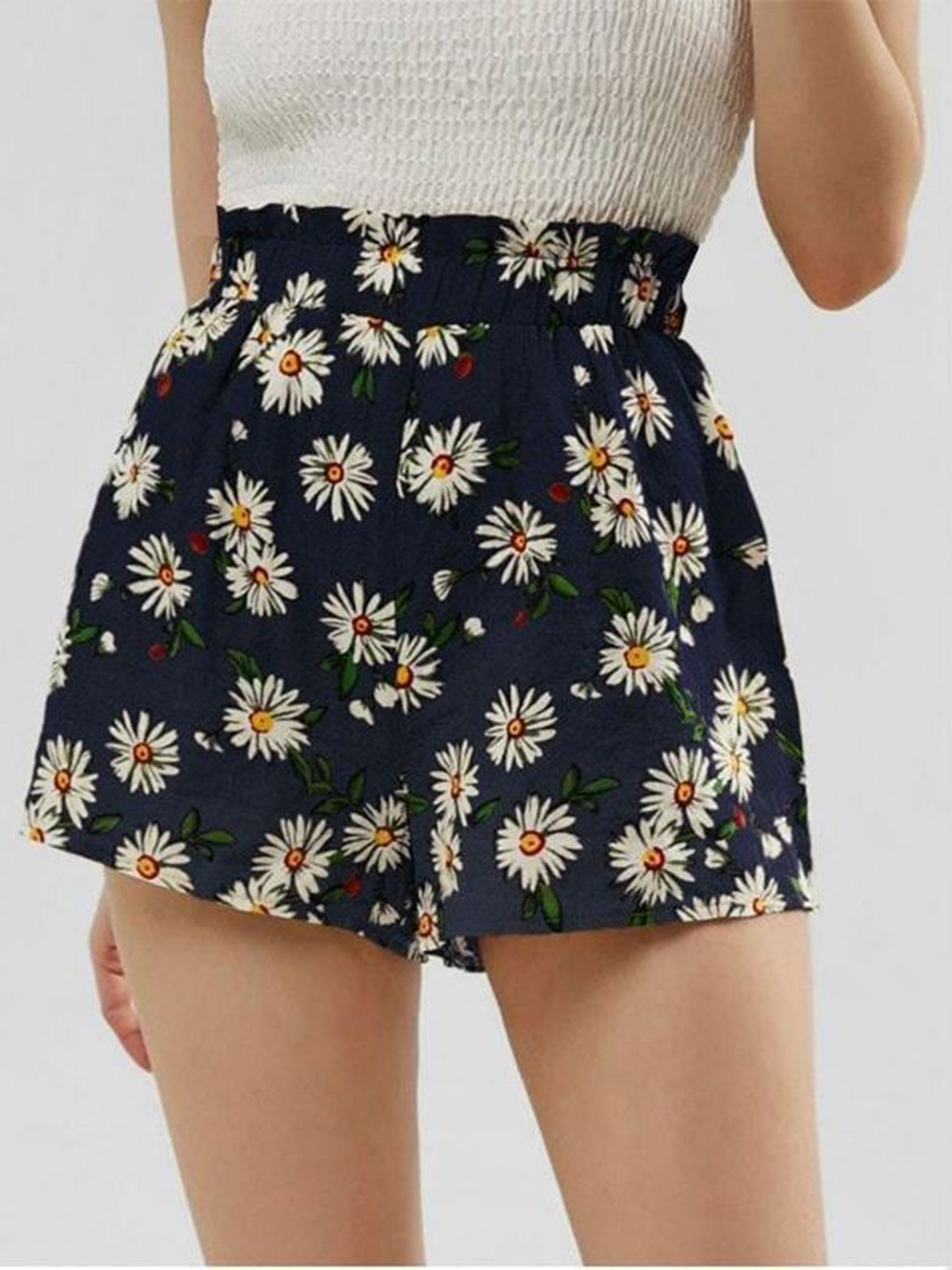 

La Aimee Women Floral Printed Shorts, Navy blue