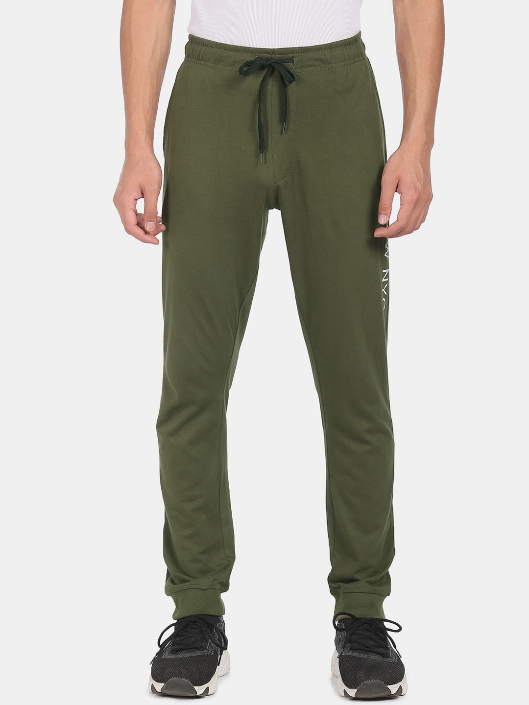 

Arrow Sport Men Green Solid Straight-Fit Track Pants