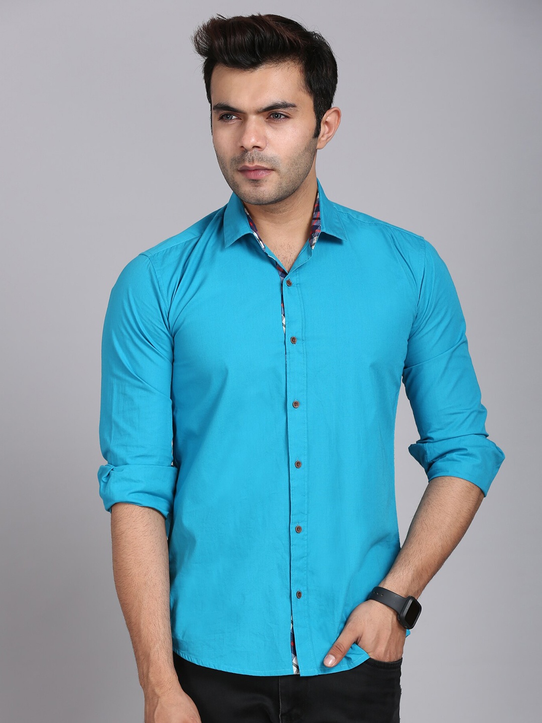 

FINIVO FASHION Men Turquoise Blue Solid Standard Casual Shirt