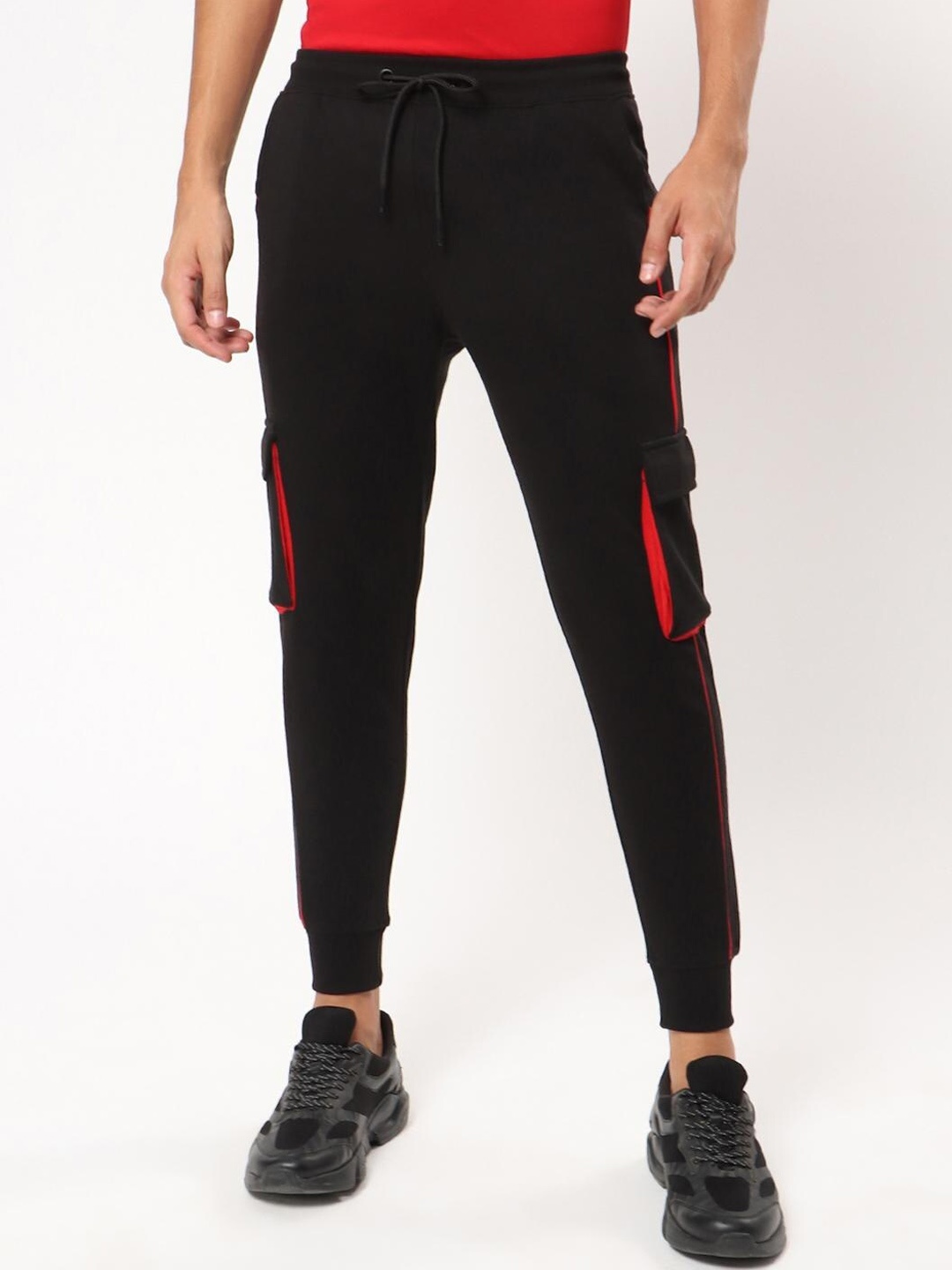 

Bewakoof Men Black Solid Joggers