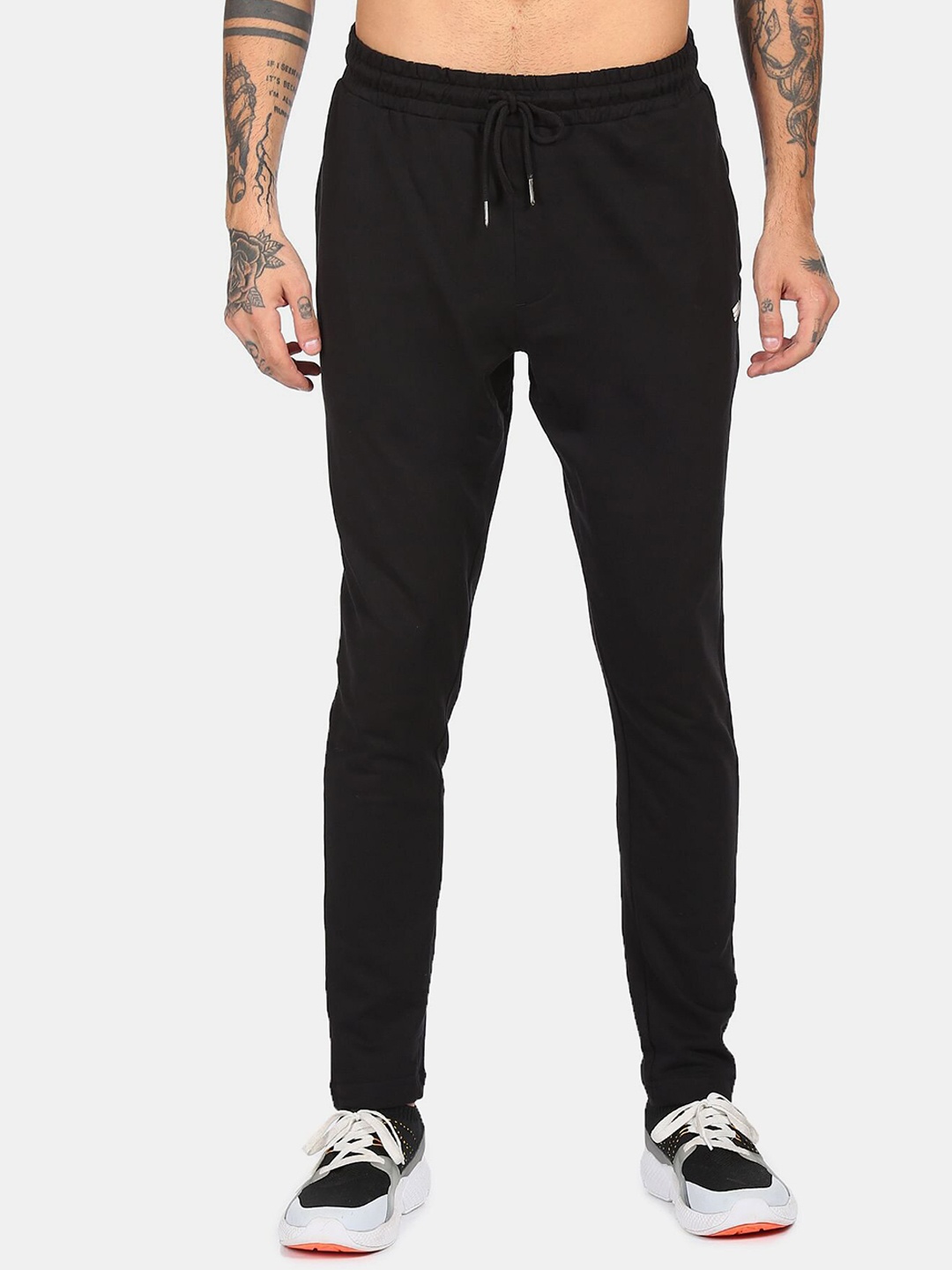 

Flying Machine Men Black Solid Cotton Track Pant