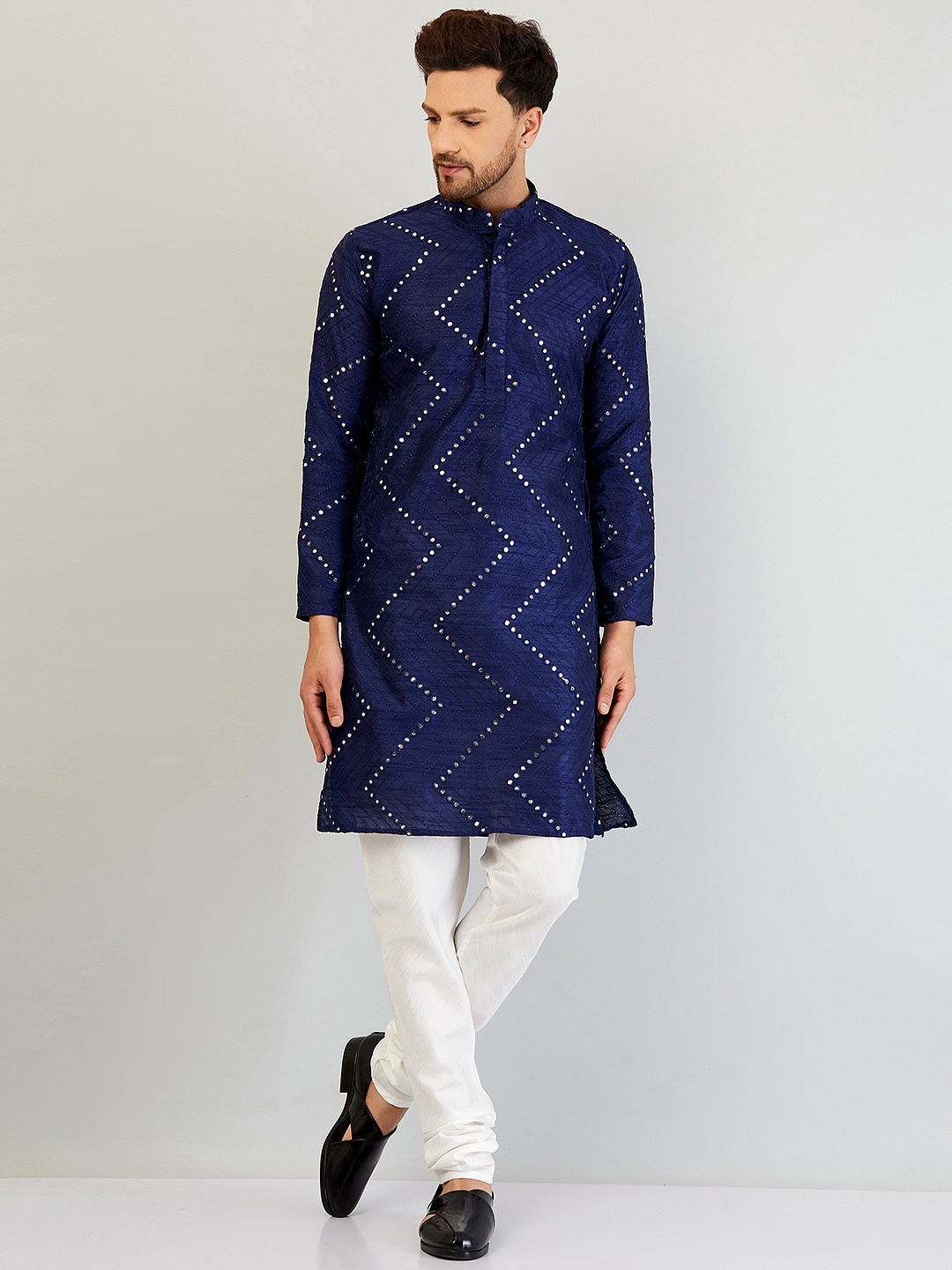 

Armaan Ethnic Men Embroidered Mirror Work Dupion Silk Kurta with Churidar, Navy blue