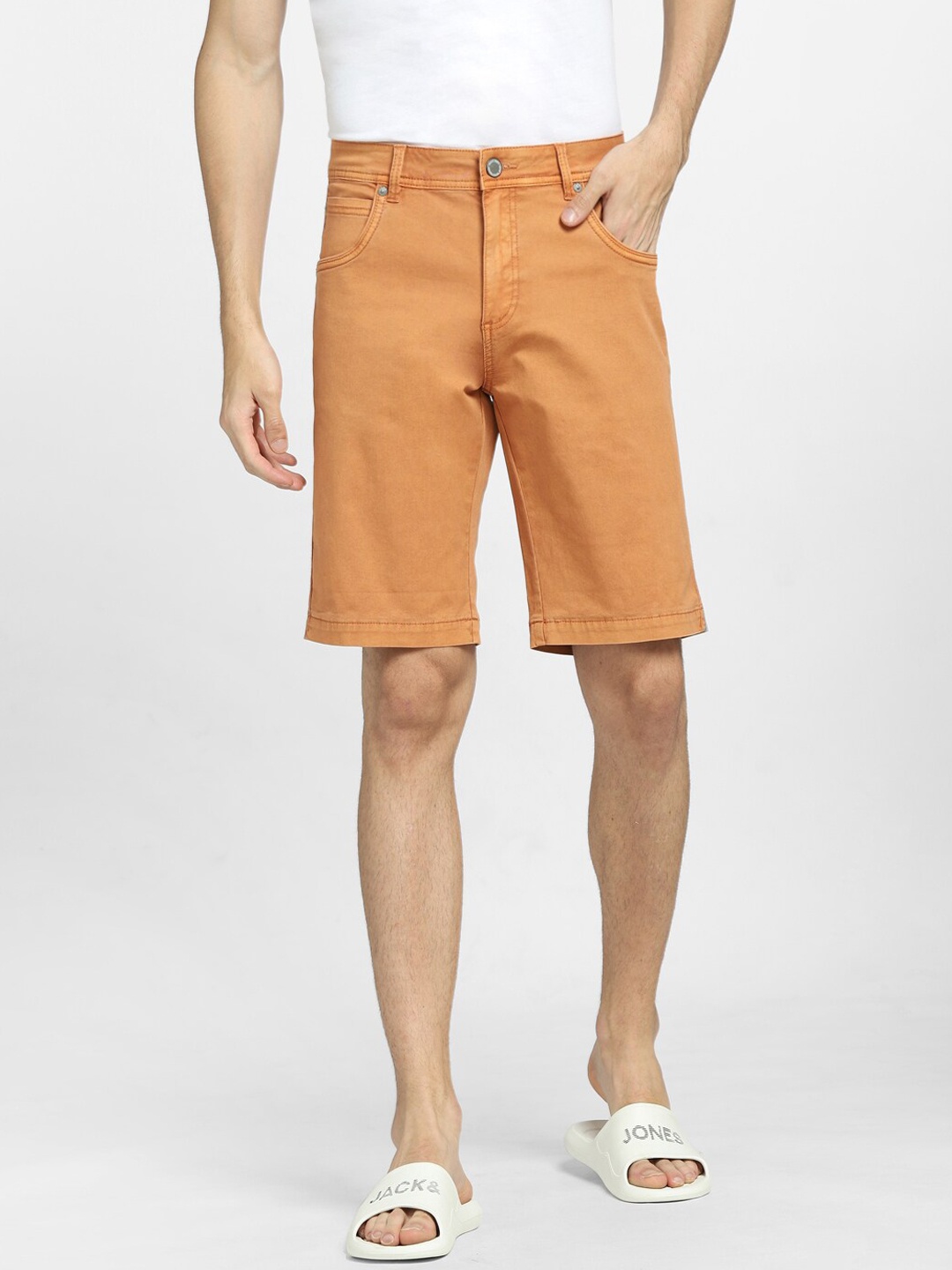 

Jack & Jones Men Low-Rise Chino Shorts, Brown