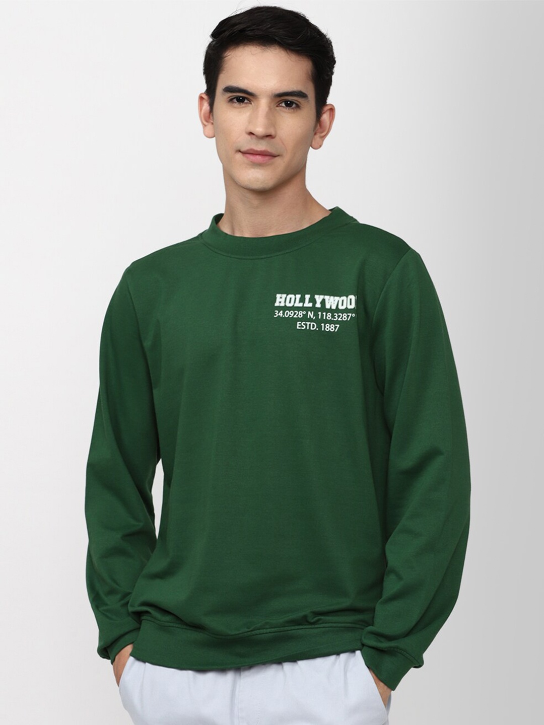 

FOREVER 21 Men Green Printed Sweatshirt