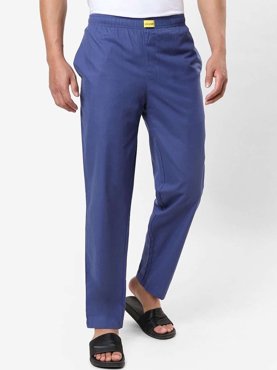 

Bewakoof Men Blue Solid Cotton Lounge Pants