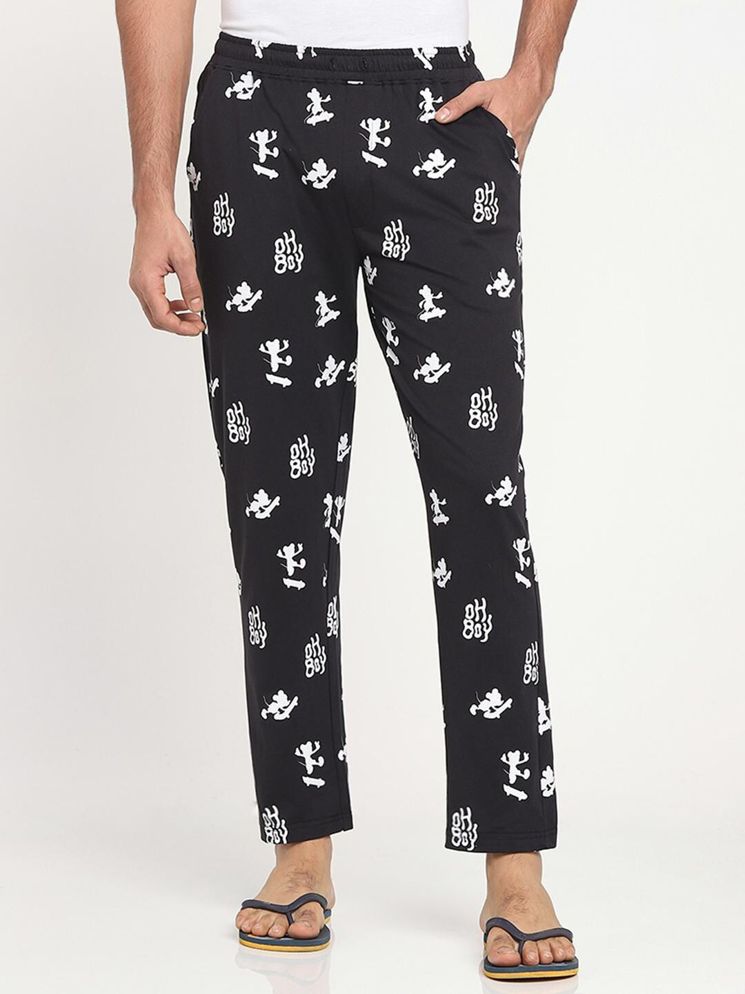 

Bewakoof Men Black Printed Cotton Lounge Pants