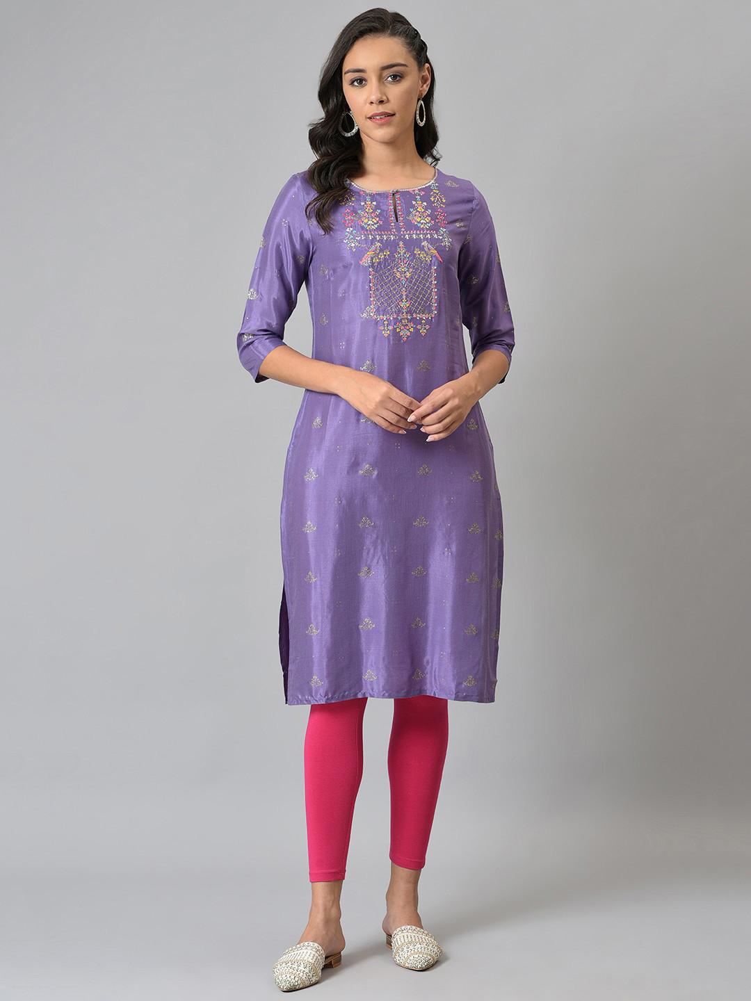 

W Women Purple Geometric Checked Keyhole Neck Thread Work Kurta
