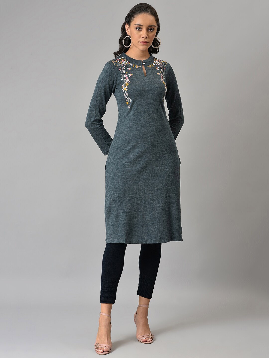 

W Women Grey Floral Yoke Design Keyhole Neck Kurta