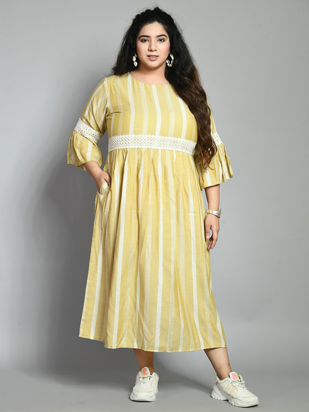 

PrettyPlus by Desinoor com Plus Size Mustard Yellow Striped Midi Dress