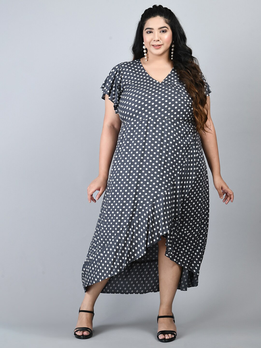 

PrettyPlus by Desinoor com Plus Size Grey Midi Dress