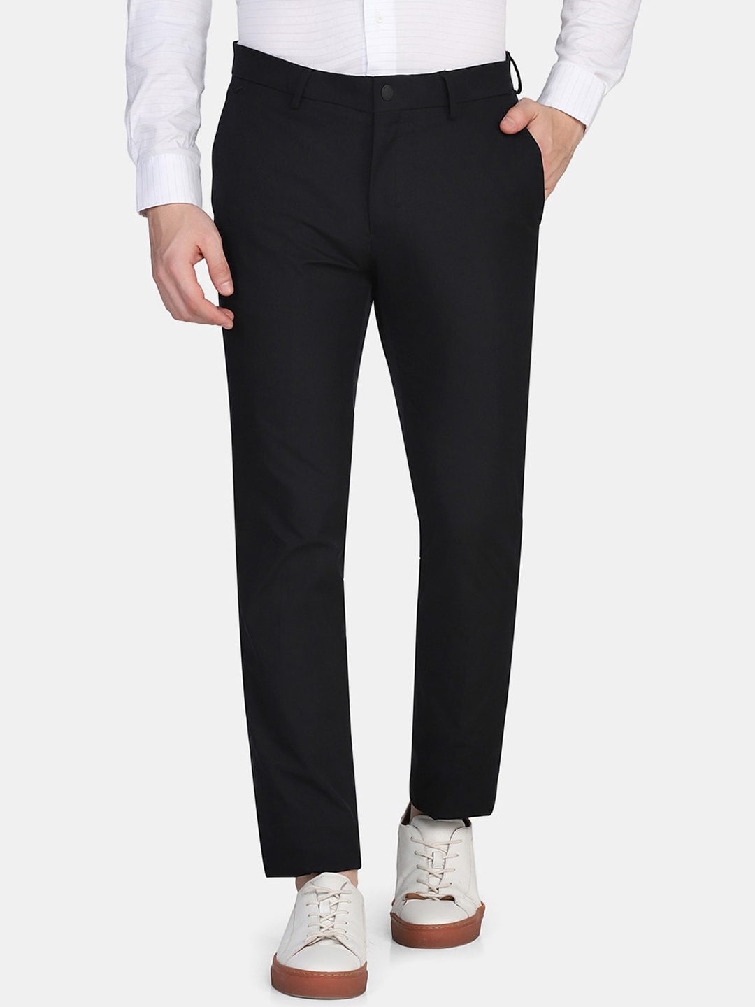 

Blackberrys TechPro Men Black Solid Formal Trouser
