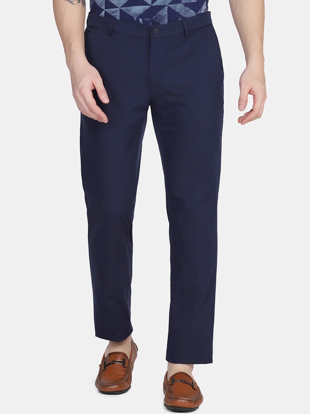 

Blackberrys TechPro Men Navy Solid Formal Trouser, Navy blue