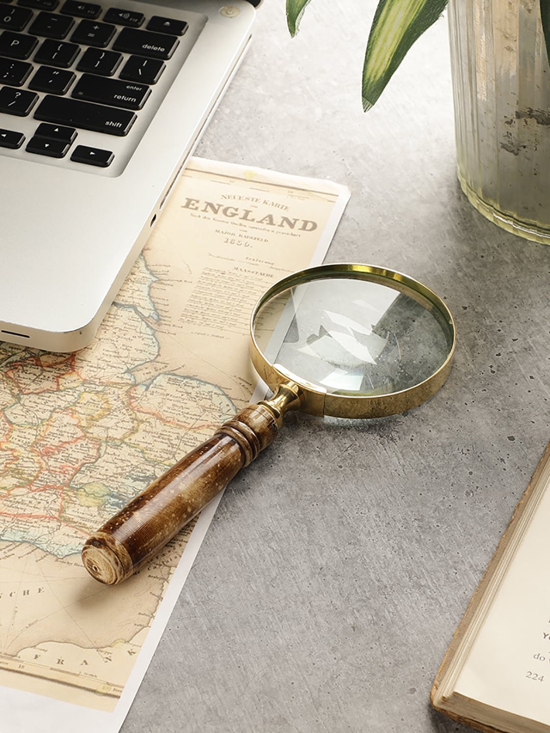 

EXIM DECOR Brown Magnifying Glass Showpiece With Handle Showpiece