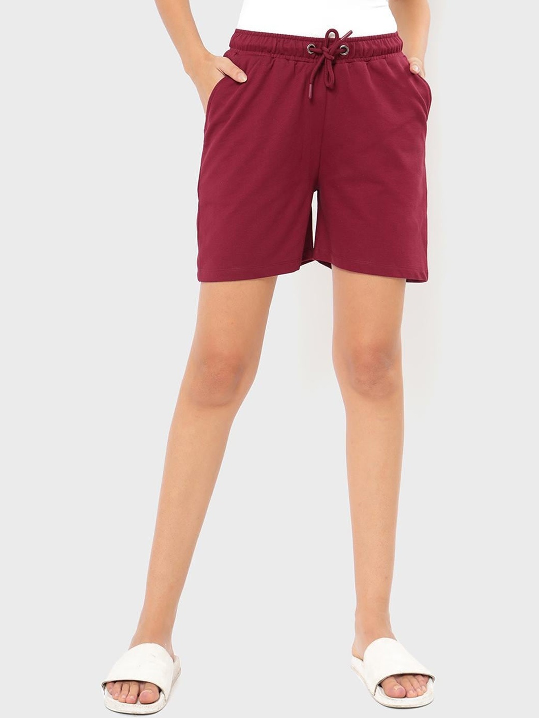 

Bewakoof Women Solid Maroon Shorts