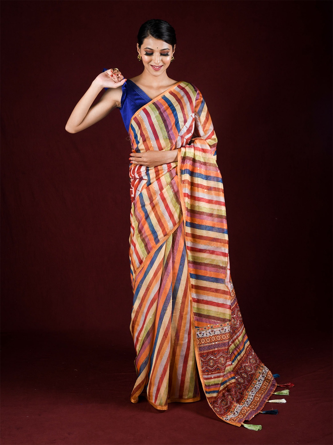 

Exclusiva Green & Maroon Leheriya Silk Cotton Leheriya Saree