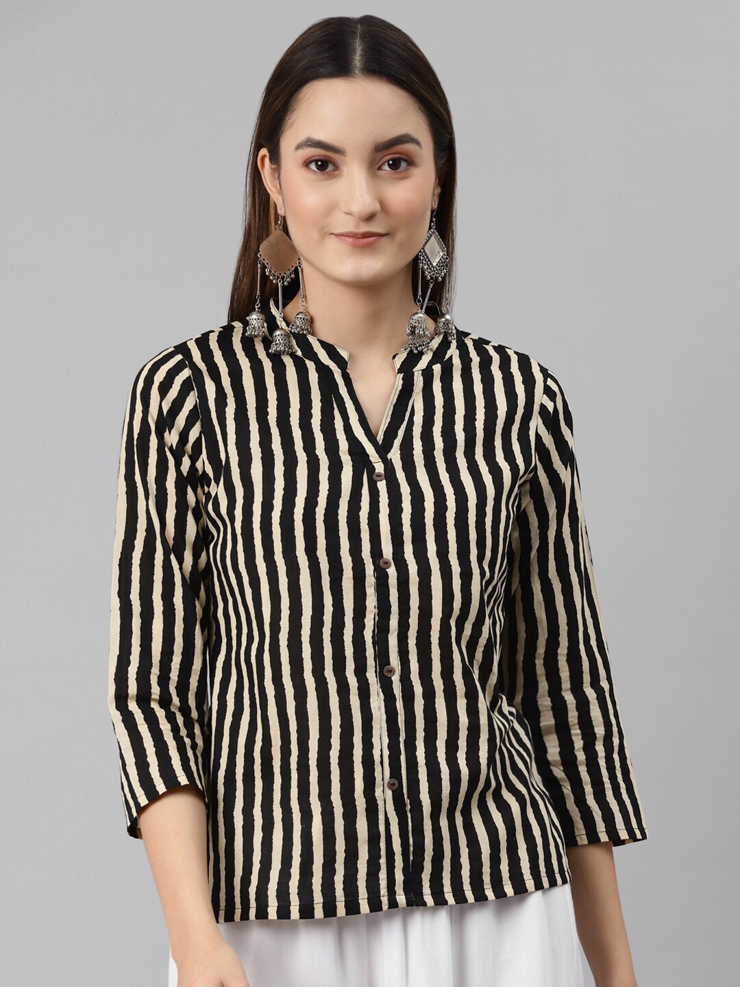 

HERE&NOW Black Printed Pure Cotton Short Kurti