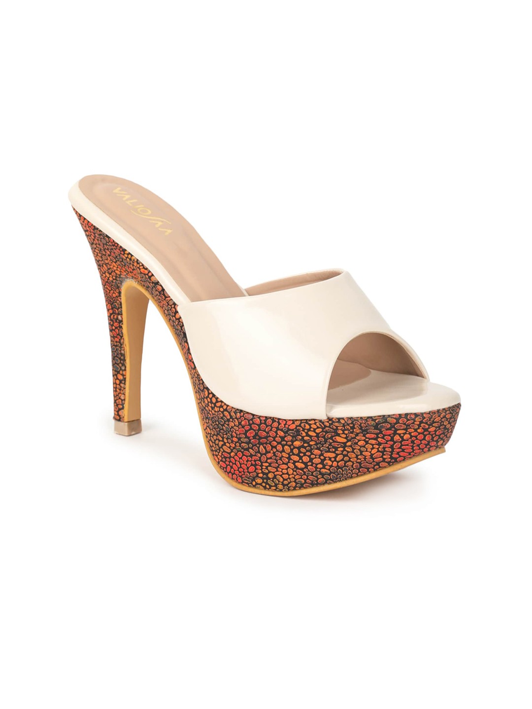 

VALIOSAA Women Cream-Coloured Platform Heels