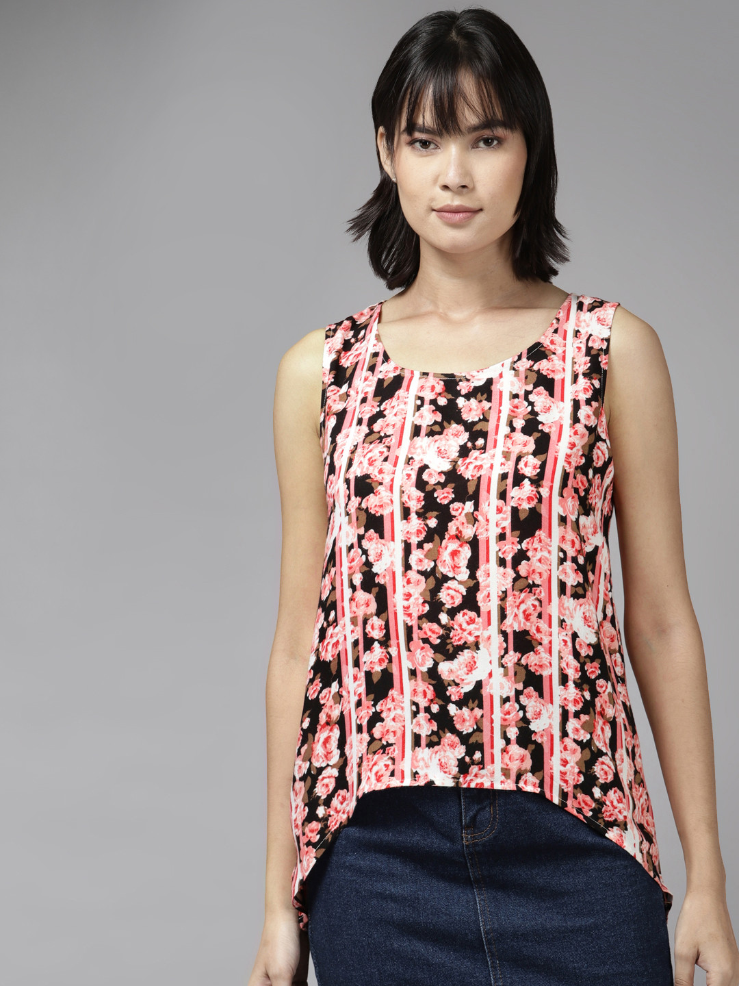 

Aarika Pink & Black Floral Print Styled Back Top