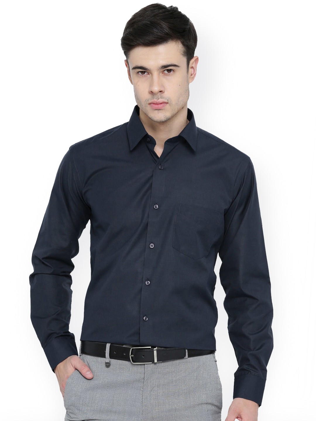

Hancock Men Slim Fit Wrinkle Resistant Solid Formal Shirt, Navy blue