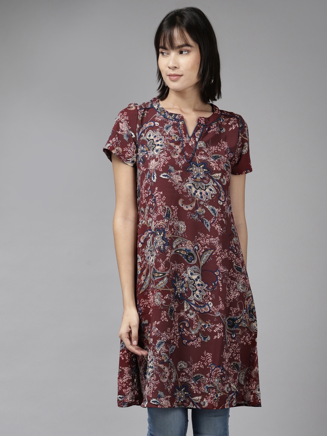 

Aarika Burgundy Floral Print Mandarin Collar Longline Top