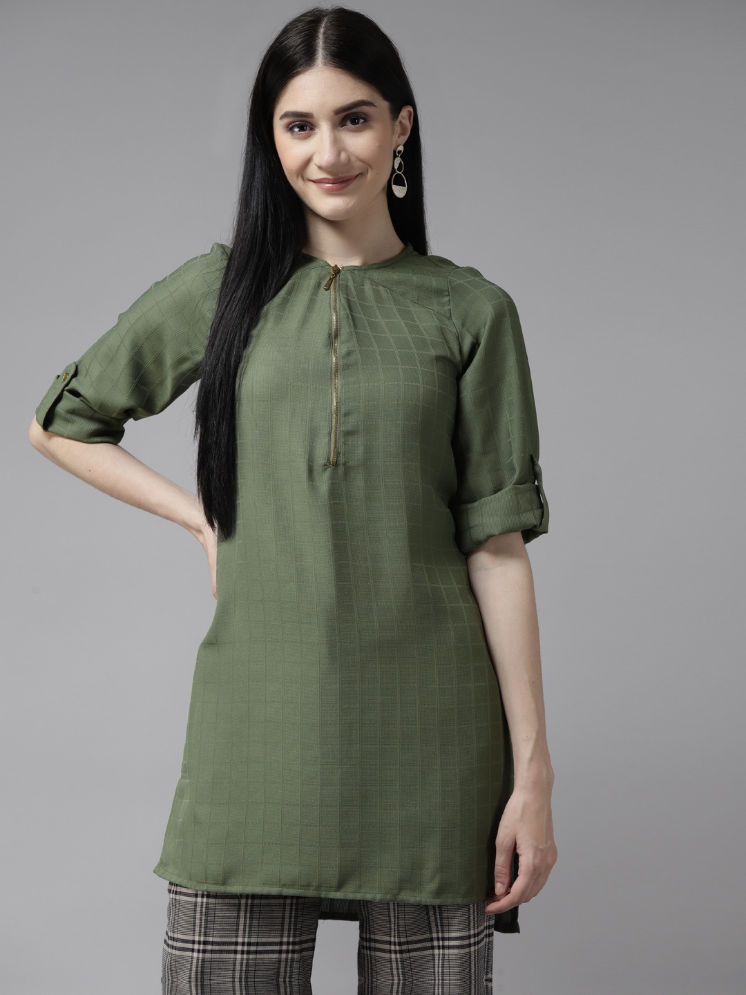 

Aarika Olive Green Roll-Up Sleeves Longline Top