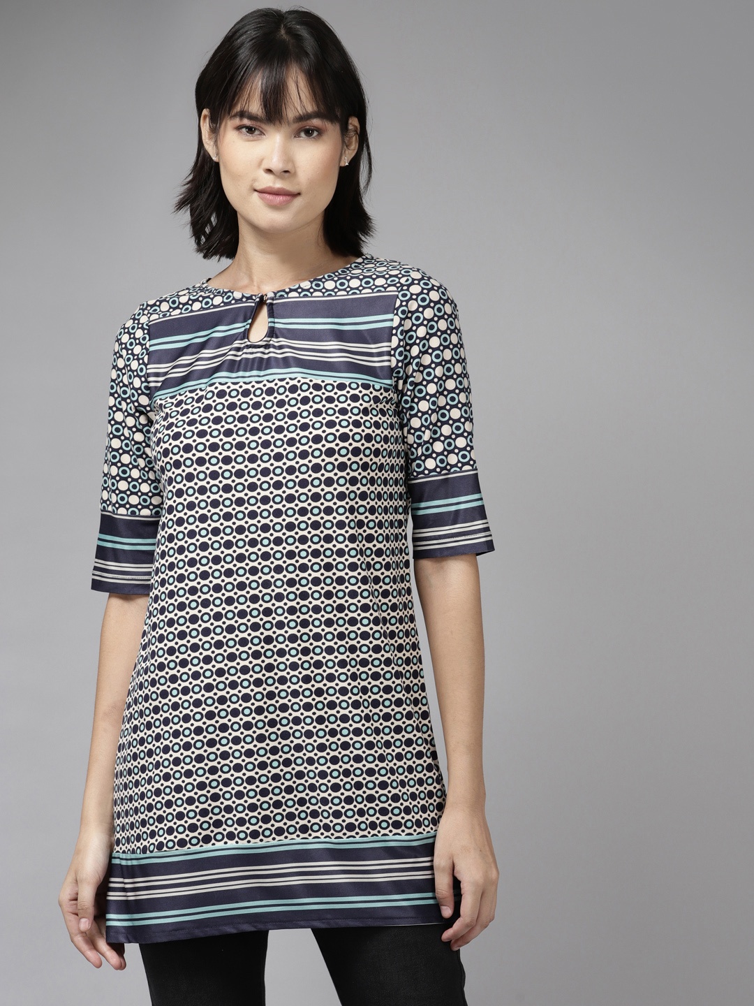 

Aarika Navy Blue & Cream-Coloured Print Keyhole Neck Top