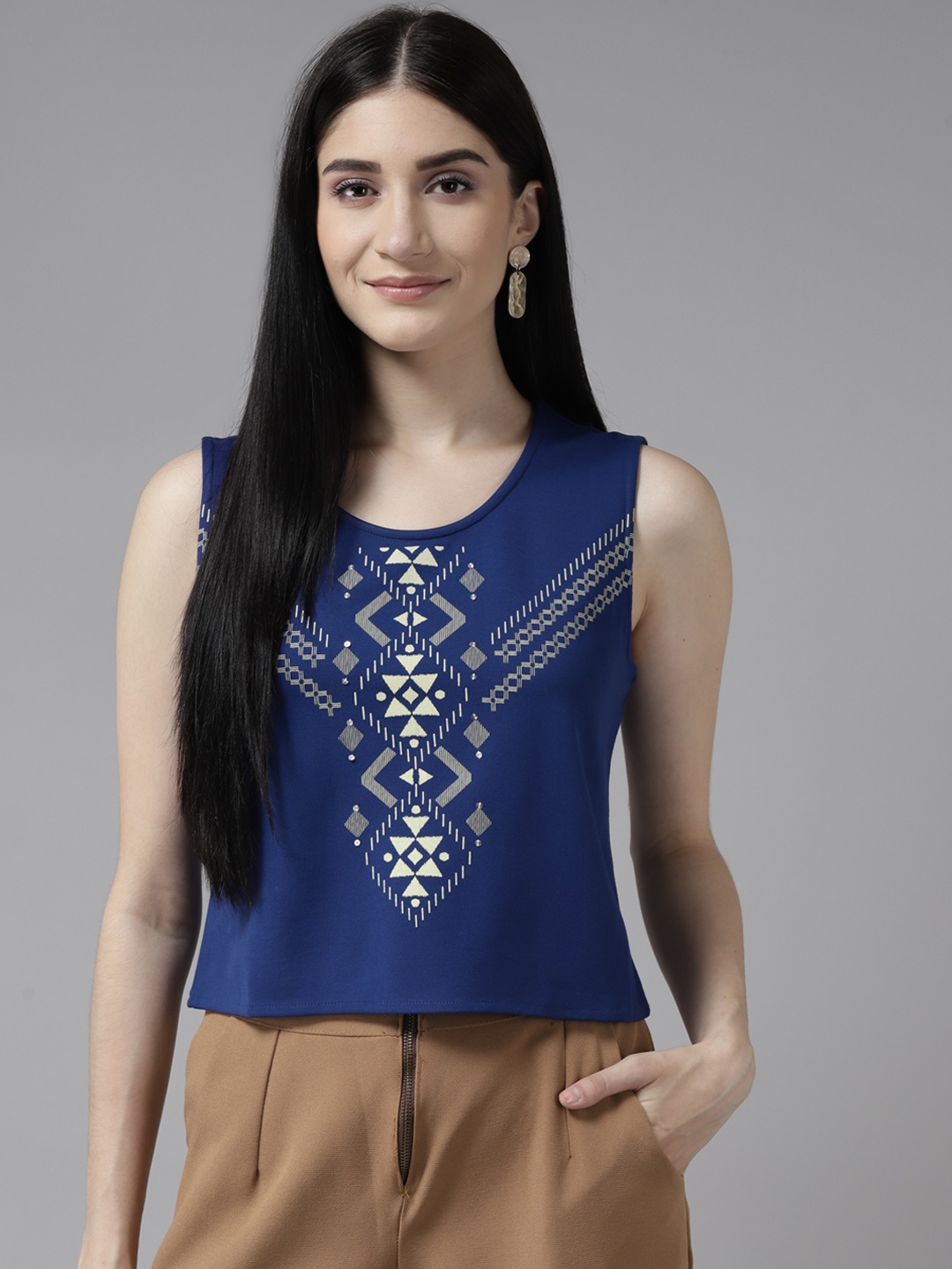 

Aarika Blue Geometric Print Top