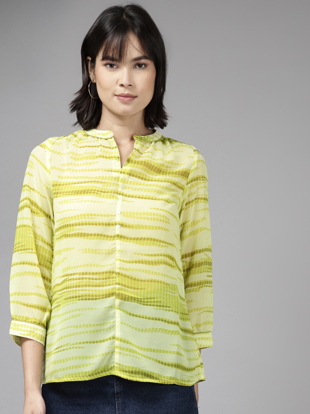 

Aarika Green Tie and Dye Mandarin Collar Shirt Style Top