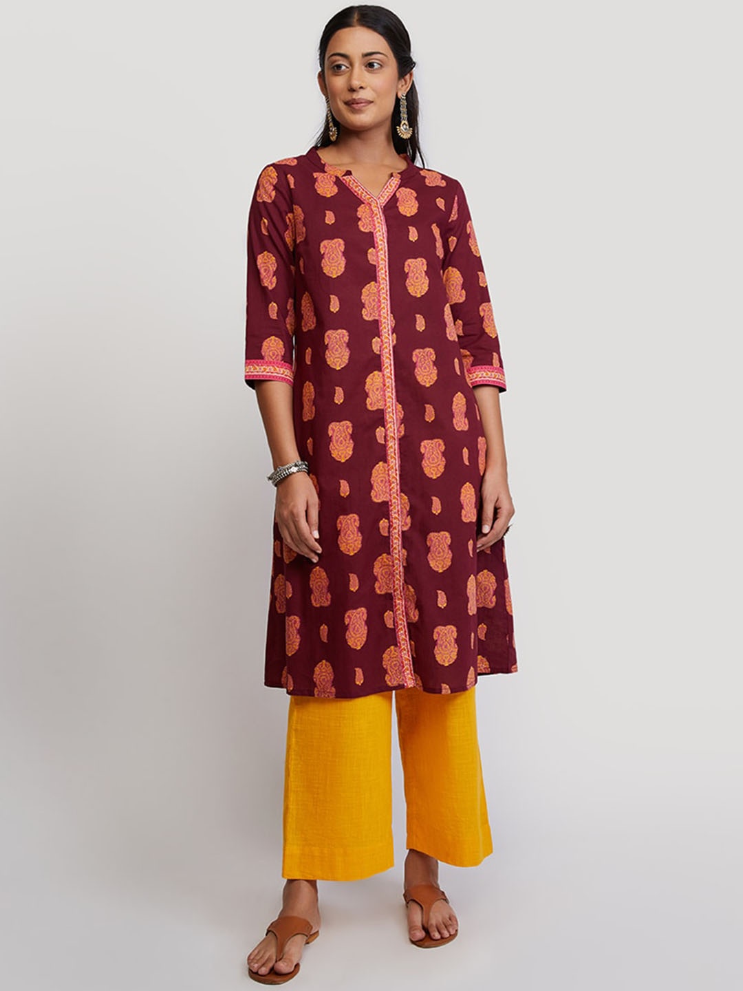 

EK BY EKTA KAPOOR Women Maroon & Yellow Paisley Printed Cotton A-Line Kurta