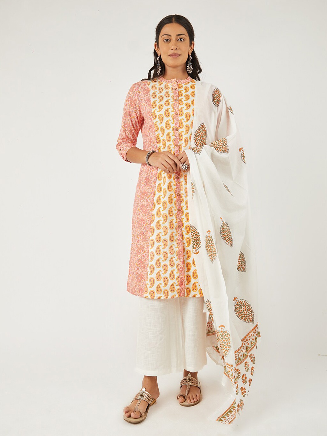 

EK BY EKTA KAPOOR White & Orange Hand Block Printed Pure Cotton Dupatta