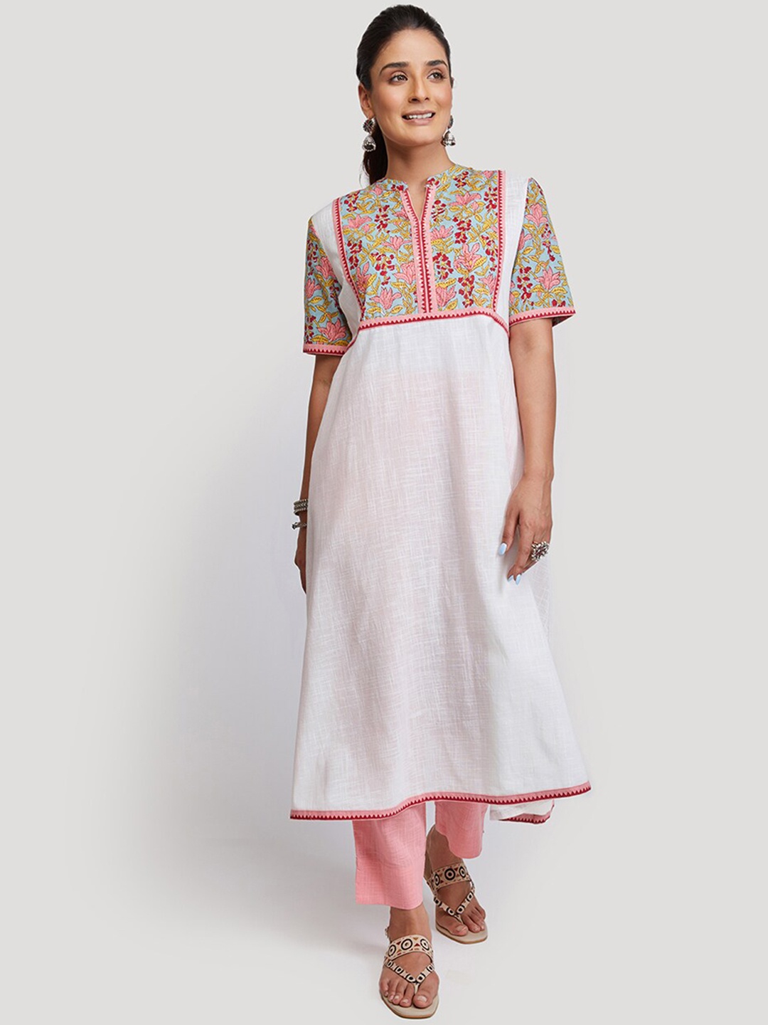 

EK BY EKTA KAPOOR Women White Contrast Printed Yoke Cotton A-Line Kurta