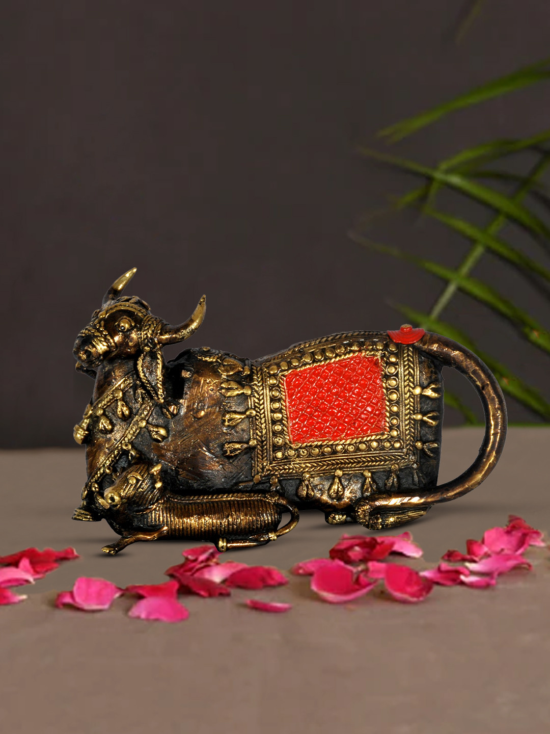 

SHREE KALA HOME DECOR Women Bronze Toned The Sacred Cow Showpieces
