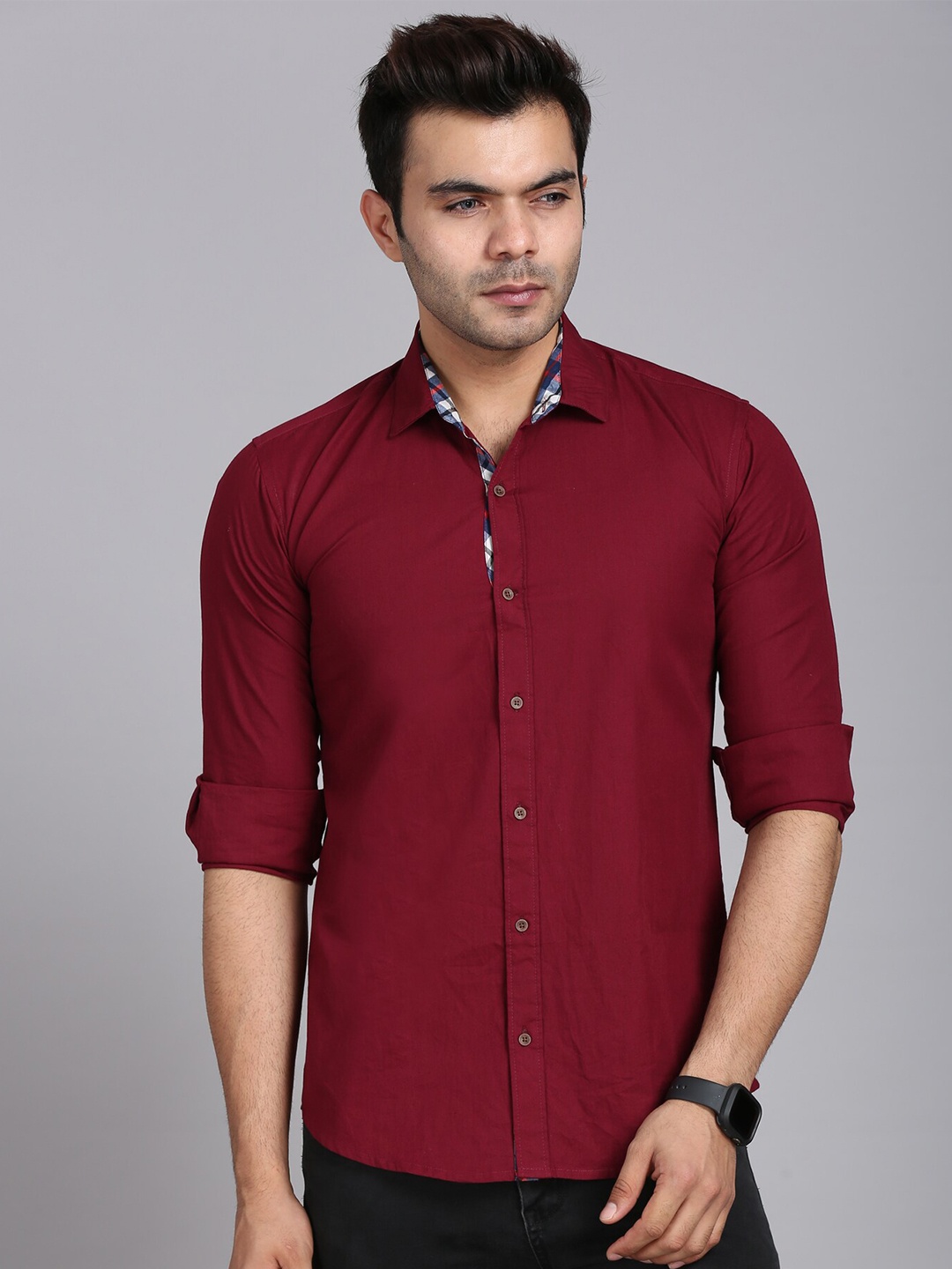 

FINIVO FASHION Men Maroon Solid Standard Casual Shirt