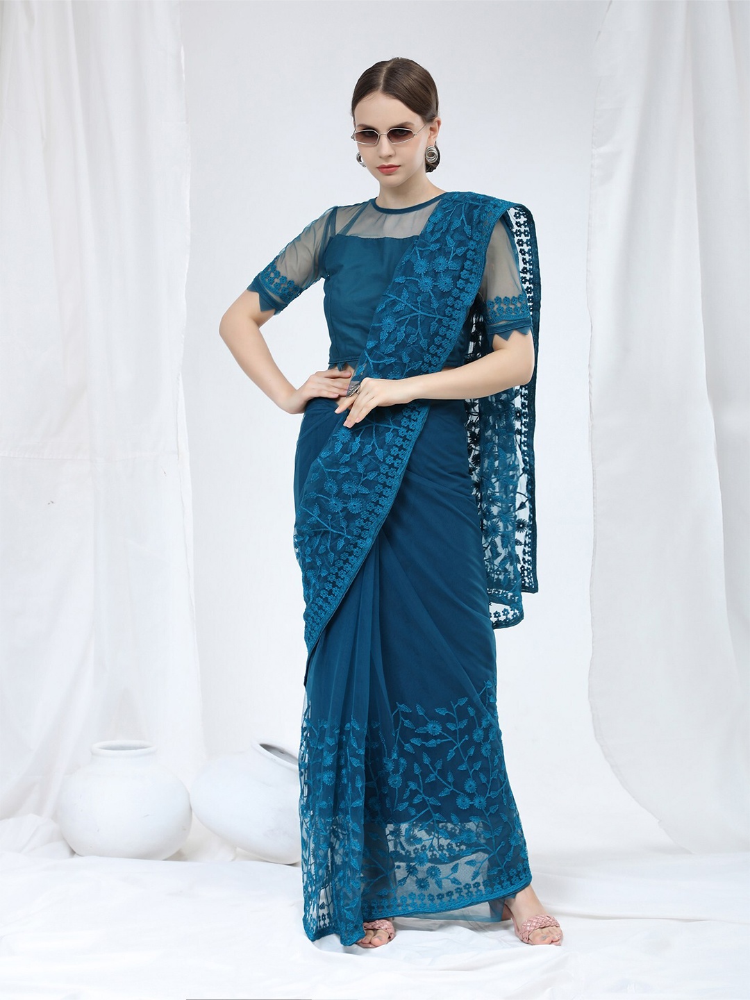 

ORUS Turquoise Blue Floral Embroidered Net Heavy Work Saree With Blouse Piece