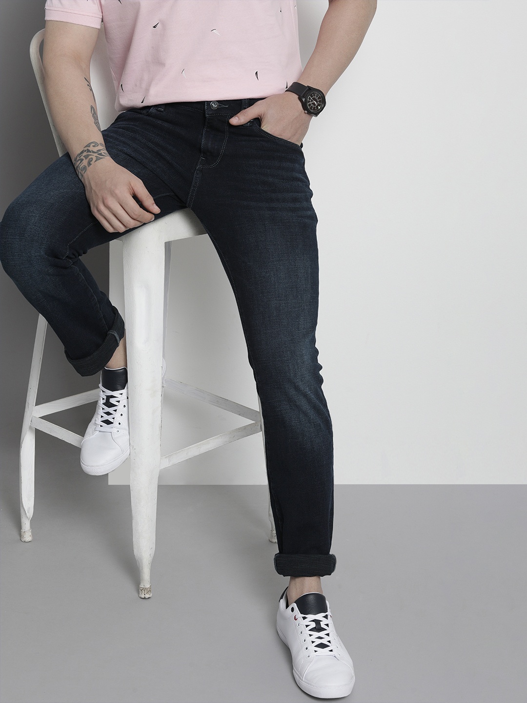 

Nautica Men Slim Fit Heavy Fade Stretchable Jeans, Blue