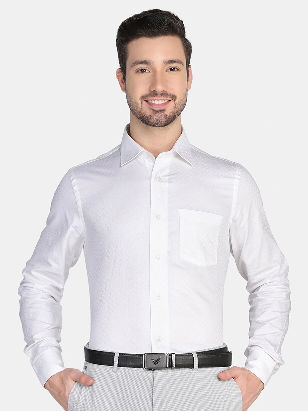 

Blackberrys Men White Slim Fit Floral Self Design Cotton Formal Shirt