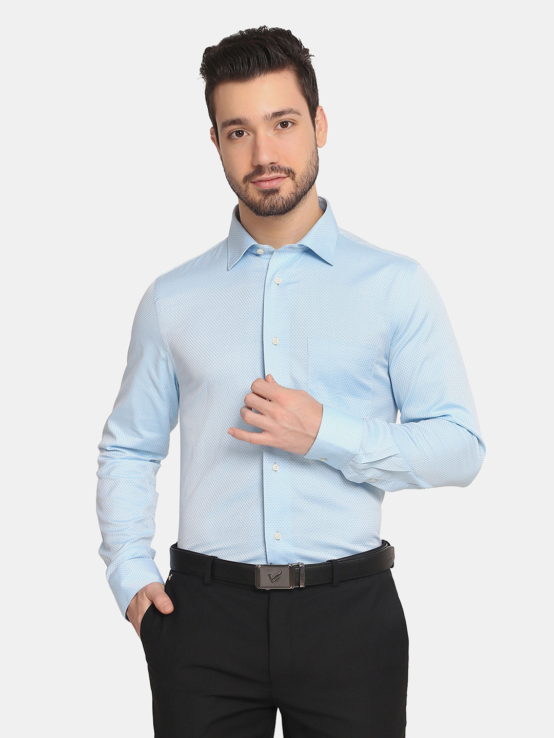 

Blackberrys Men Blue Slim Fit Self Design Cotton Formal Shirt