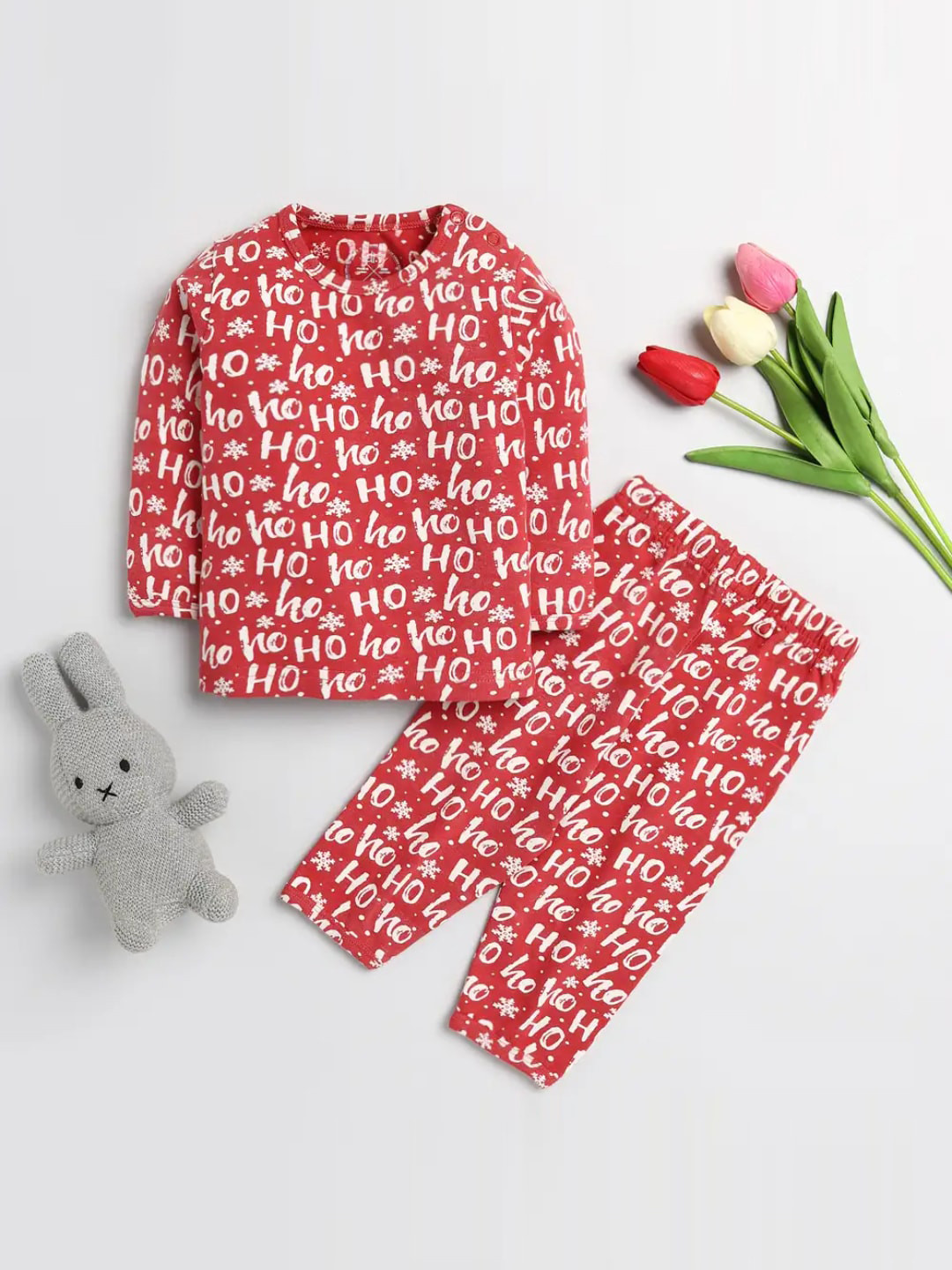 

Clt s Unisex Kids Red & White Printed Night suit