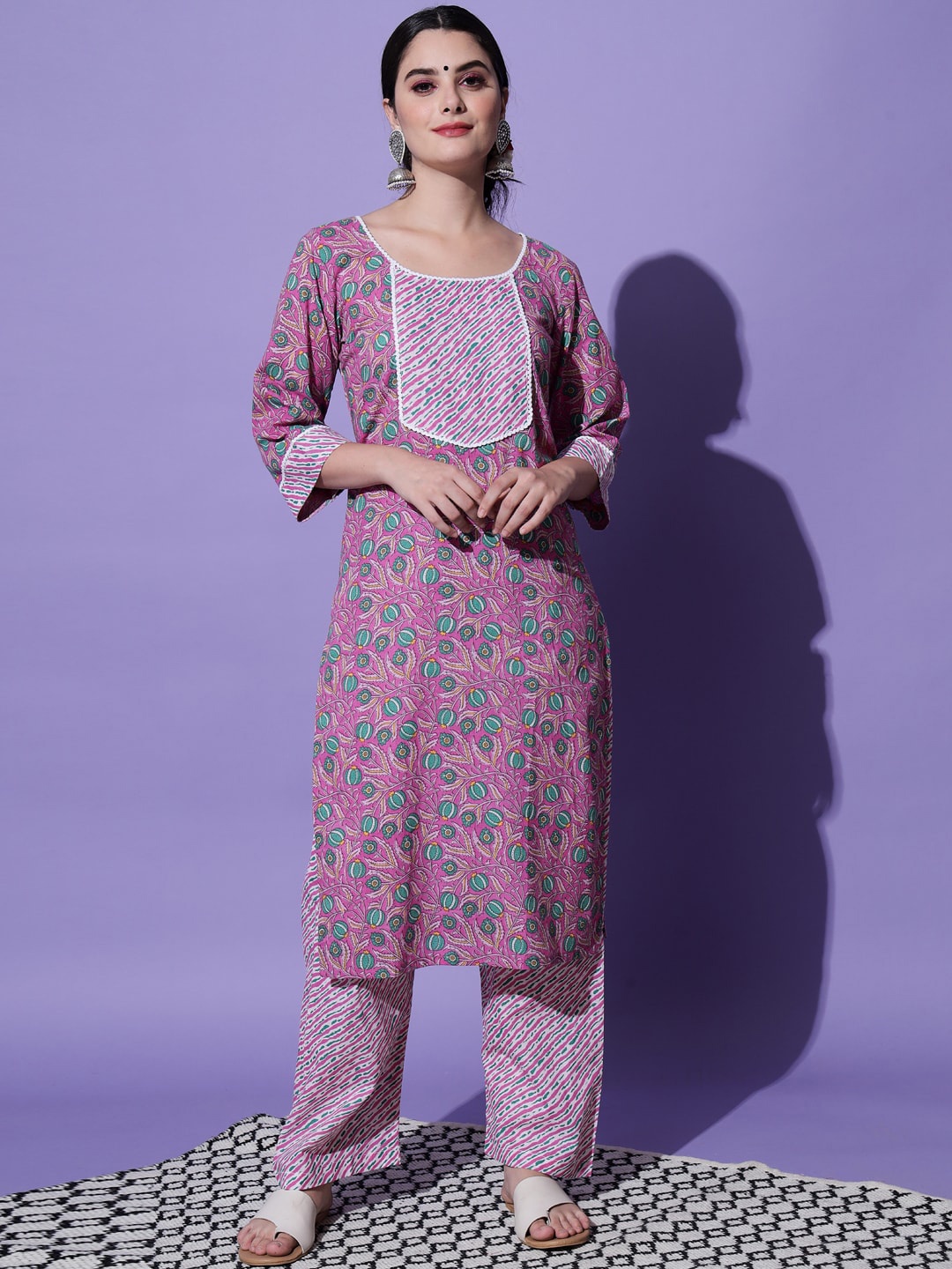 

VAANI CREATION Women Purple Floral Printed Pure Cotton Kurta with Palazzos