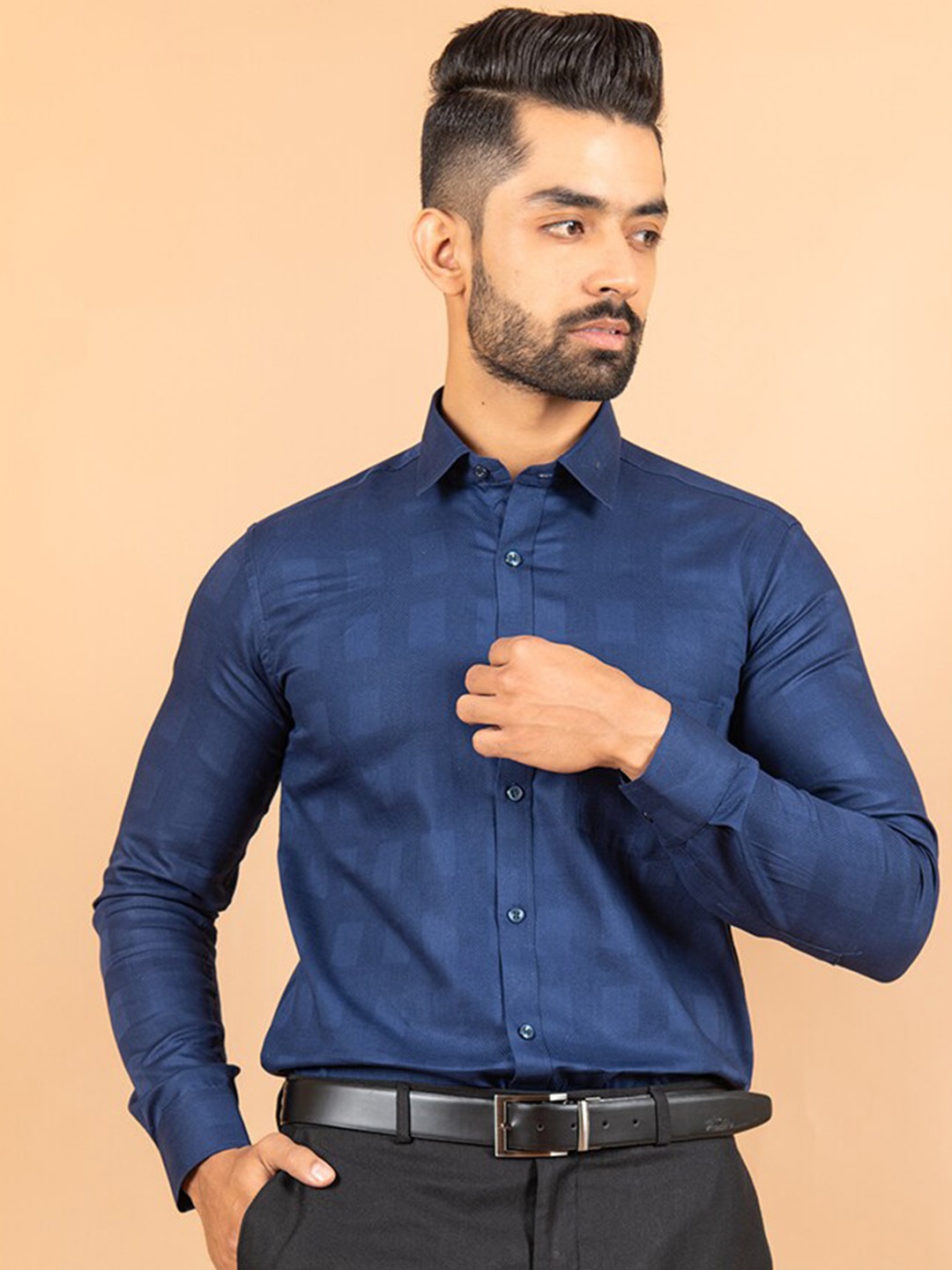 

Tistabene Men Blue Comfort Checked Cotton Casual Shirt