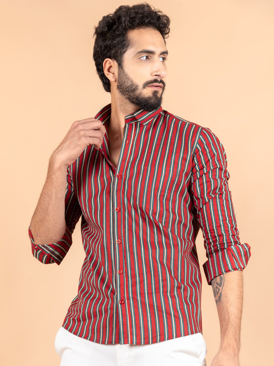 

Tistabene Men Red Comfort Striped Cotton Casual Shirt