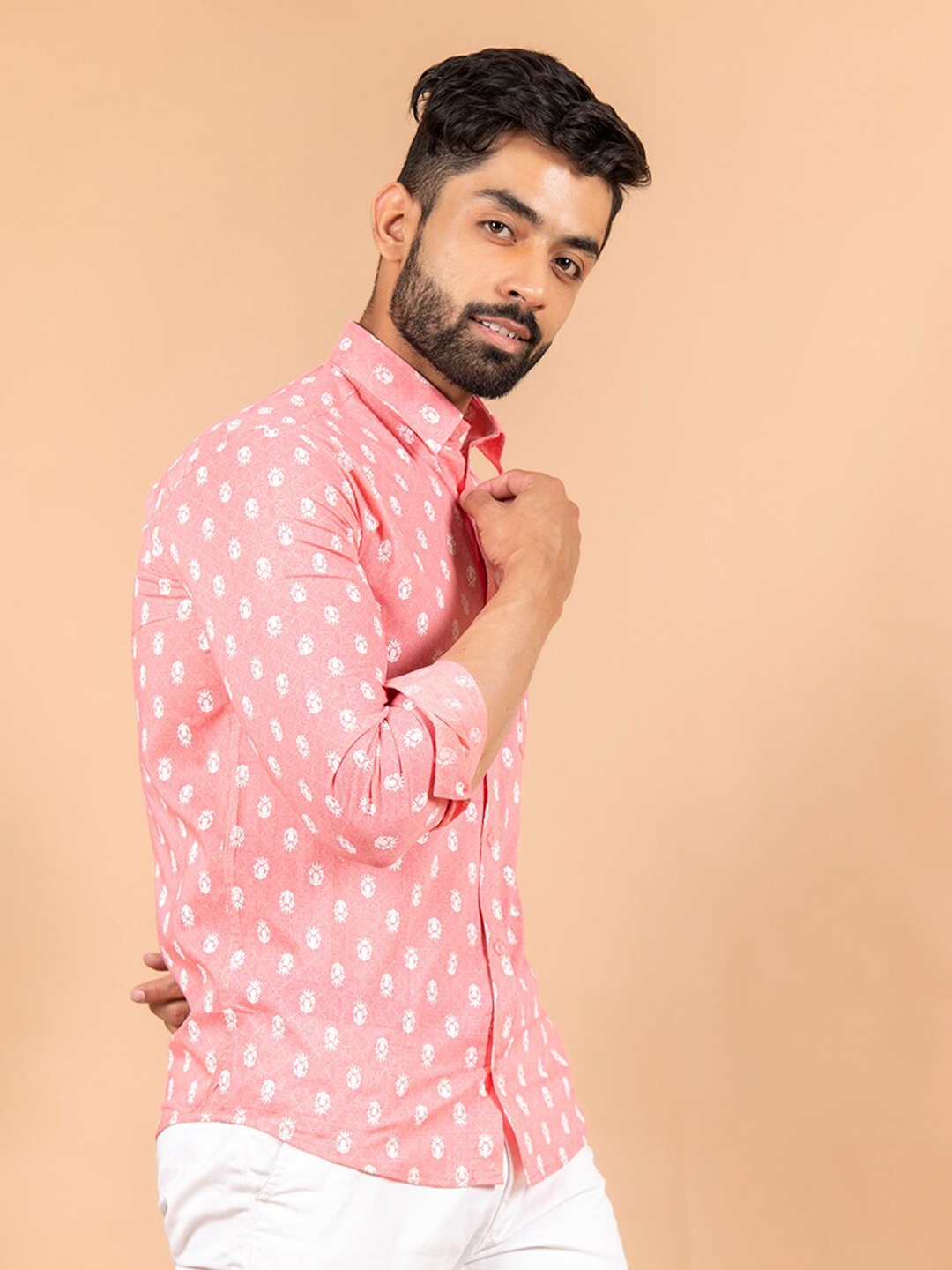 

Tistabene Men Pink Ethnic Motifs Print Comfort Cotton Casual Shirt