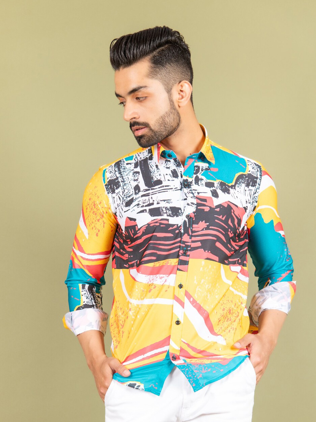 

Tistabene Men Yellow Comfort Printed Casual Shirt