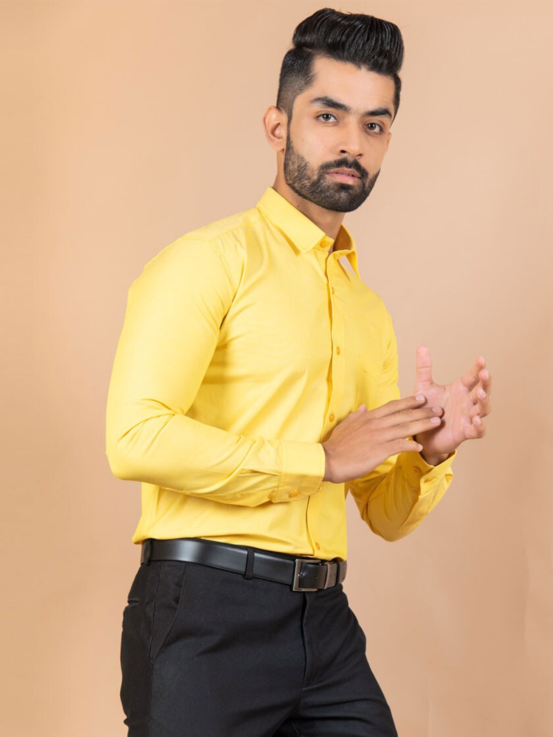

Tistabene Men Yellow Comfort Formal Shirt