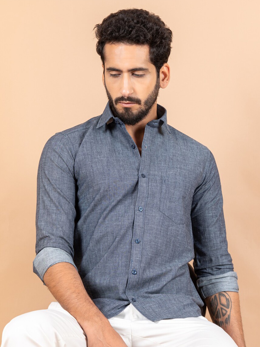 

Tistabene Men Blue Solid Comfort Denim Casual Shirt