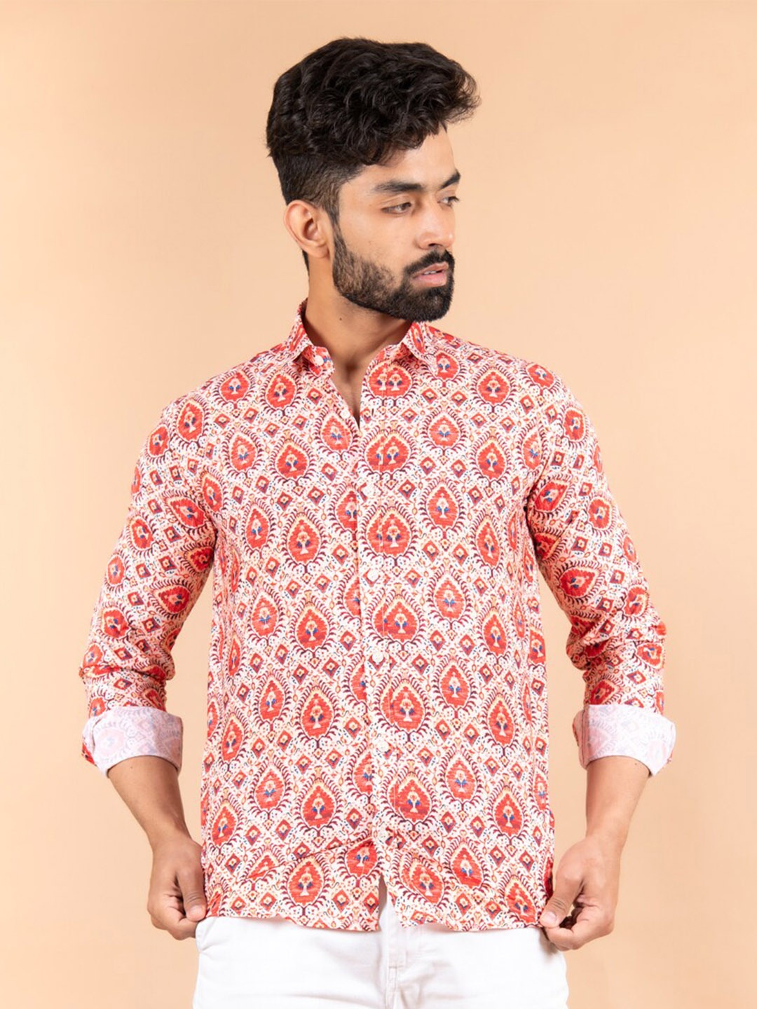 

Tistabene Men Red Comfort Printed Casual Shirt