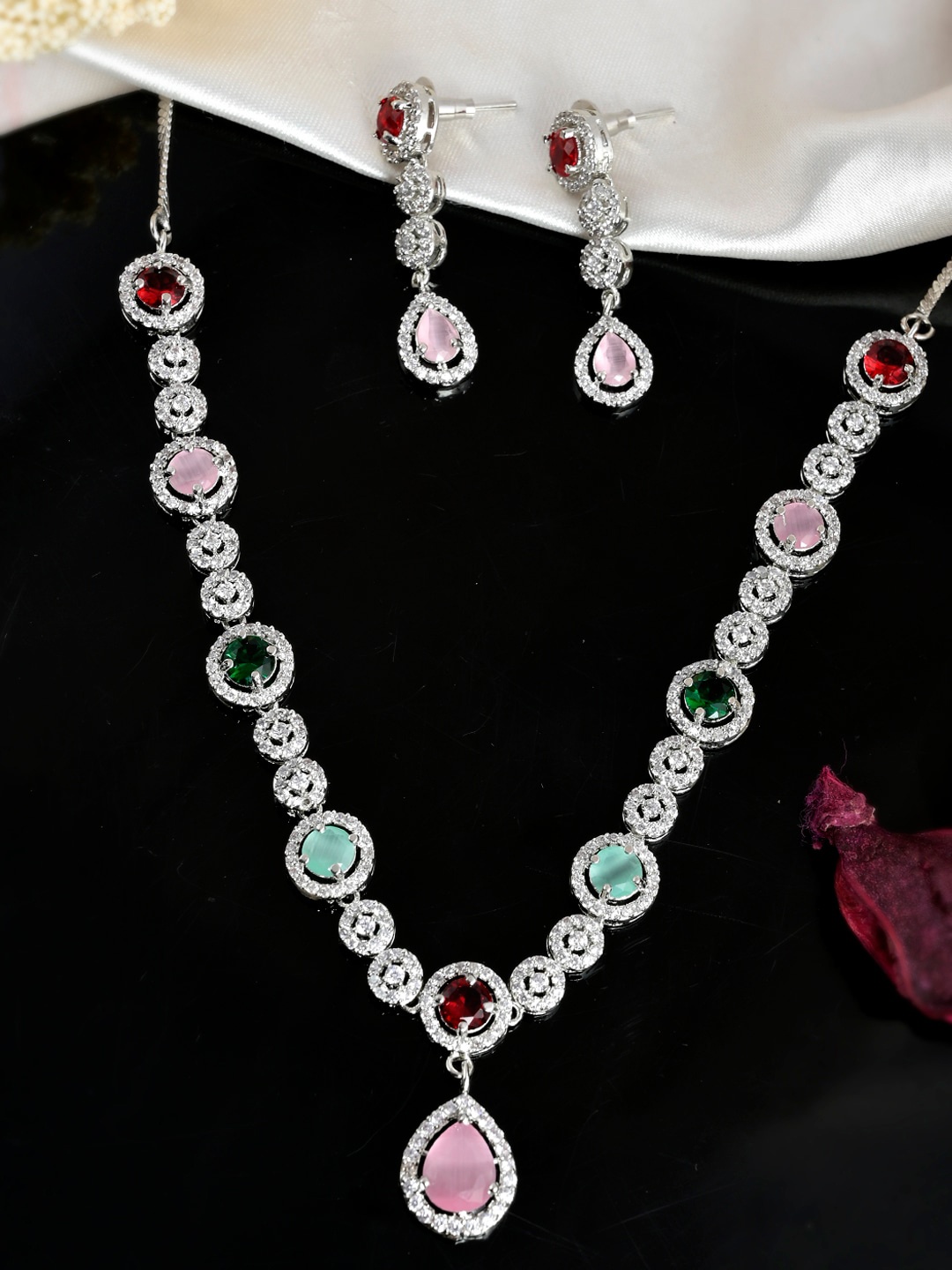 

Shoshaa Silver-Plated Silver Jewellery Set