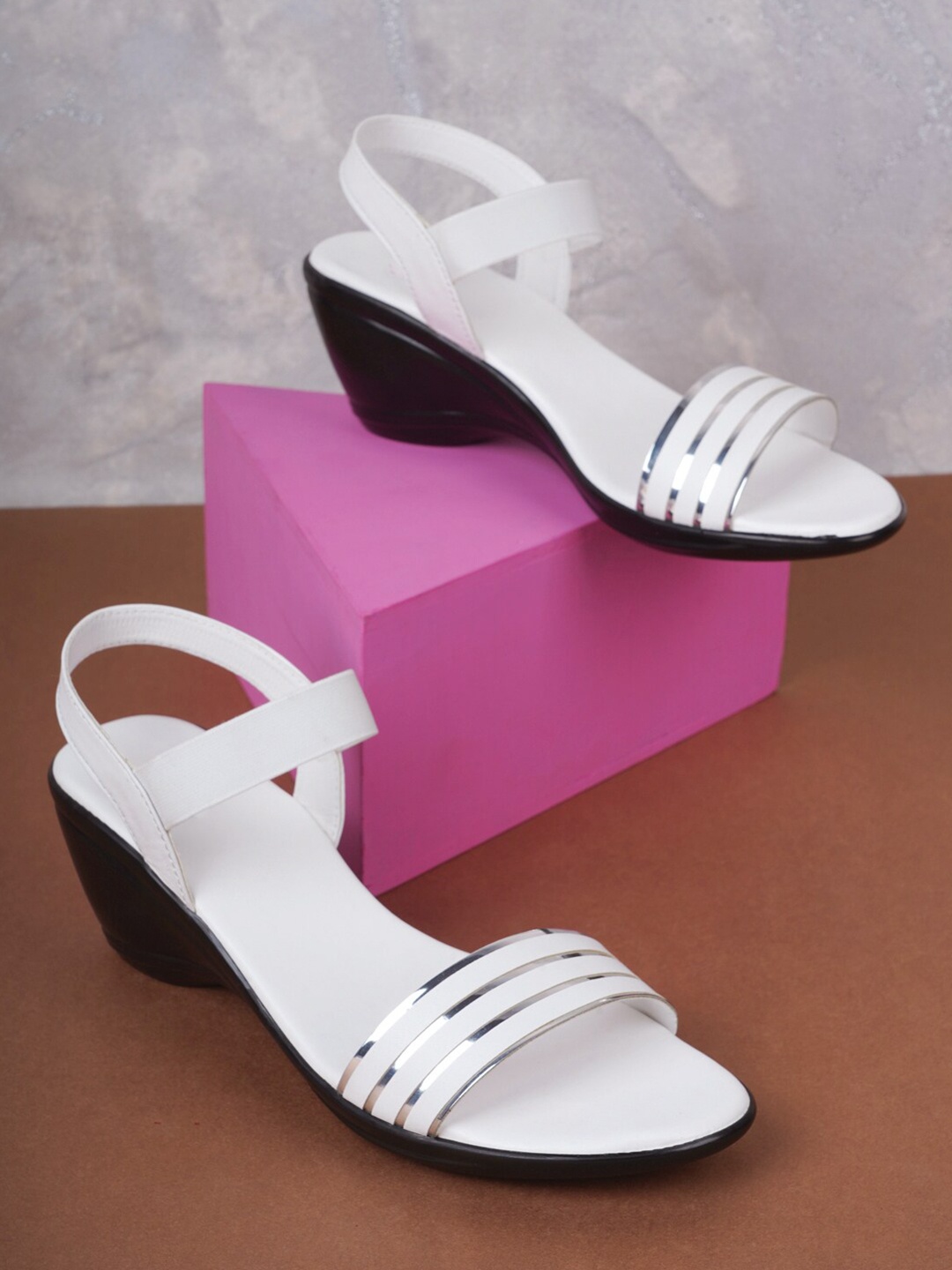 

Style Shoes White & Silver-Toned Striped Wedge Sandals