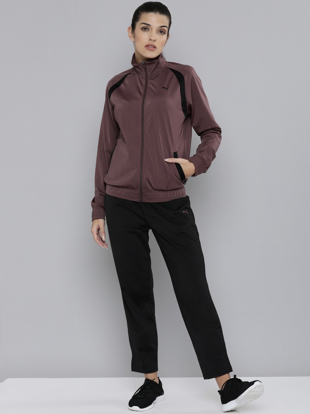 

Puma Women Regular Fit Classic Tricot Tracksuit, Burgundy